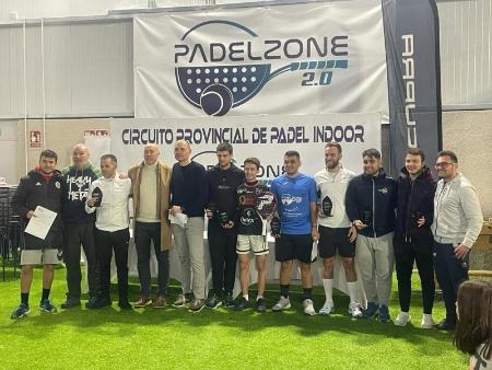 Imagen Sergio Tierno, acompañado de Jordán Cruz, culmina su progresión en el Circuito Provincial de Pádel Indoor, ganando la primera jornada de esta edición